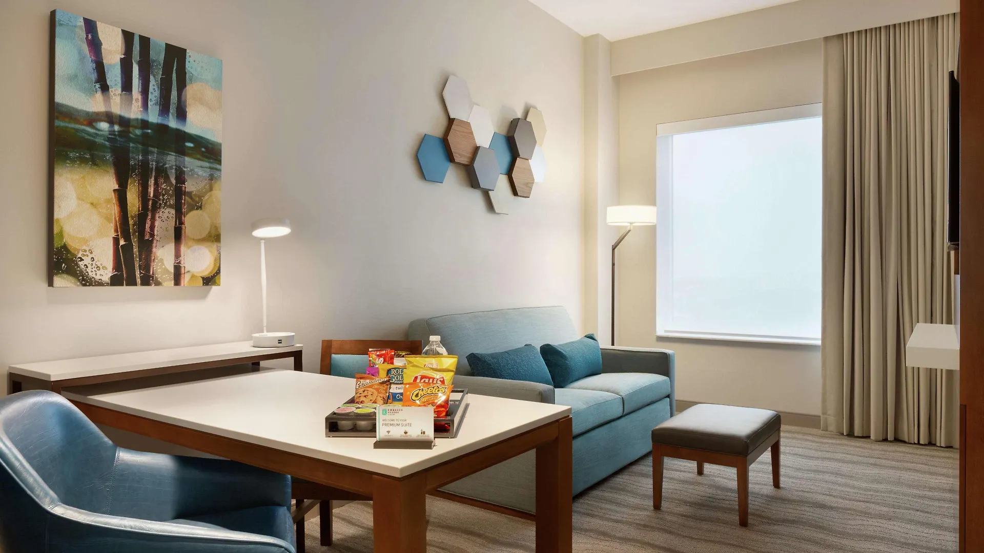 Embassy Suites By Hilton Sarasota 4*,