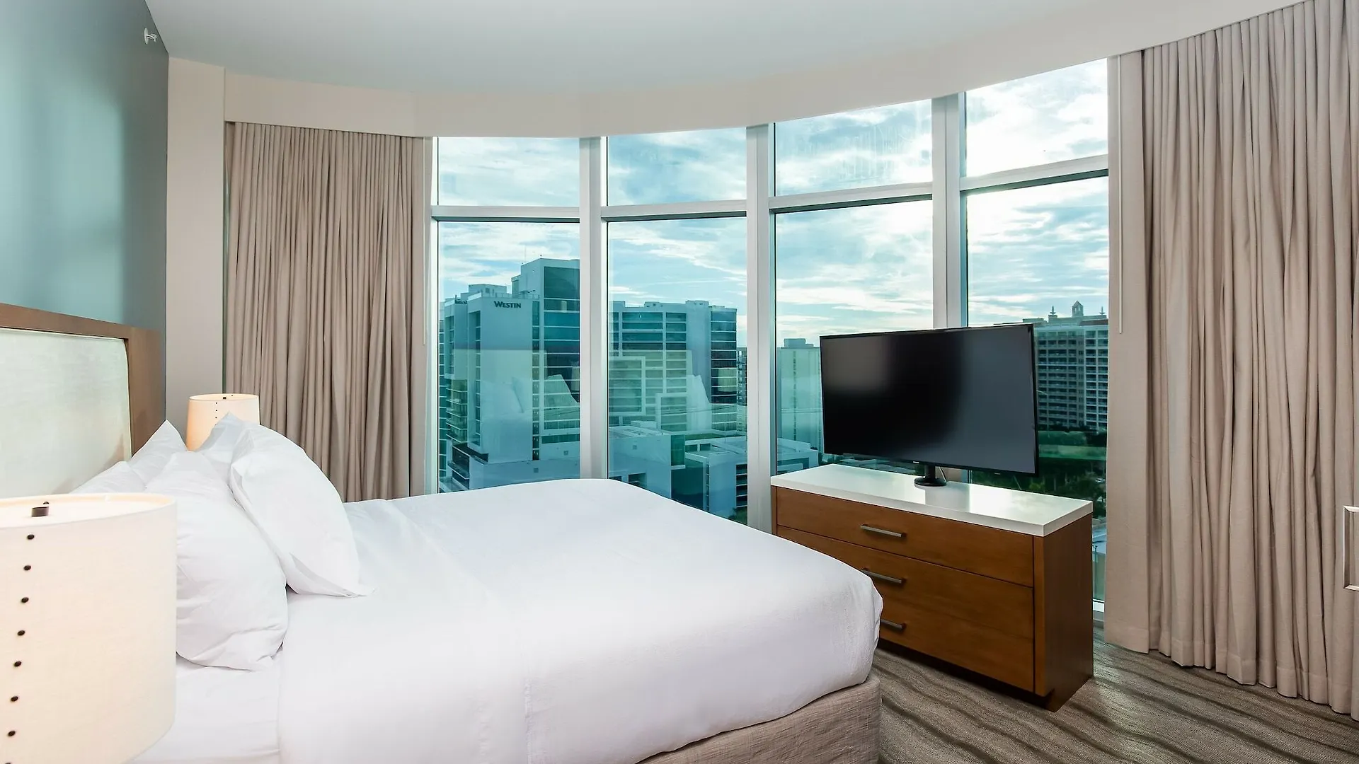 Embassy Suites By Hilton Sarasota 4*,  United States